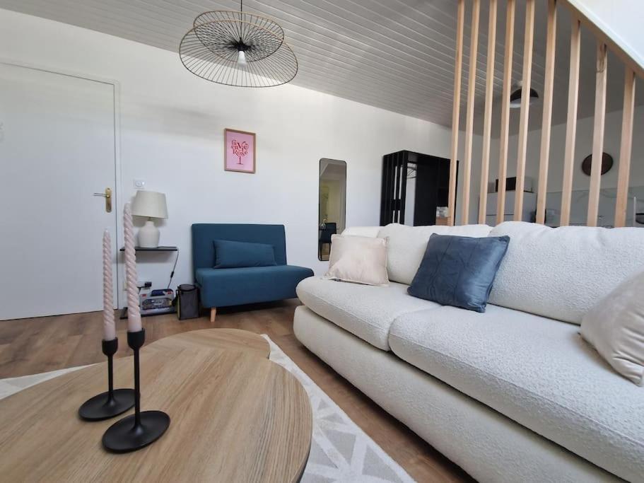 Studio Cosy Coeur De Ville Angers Exteriör bild